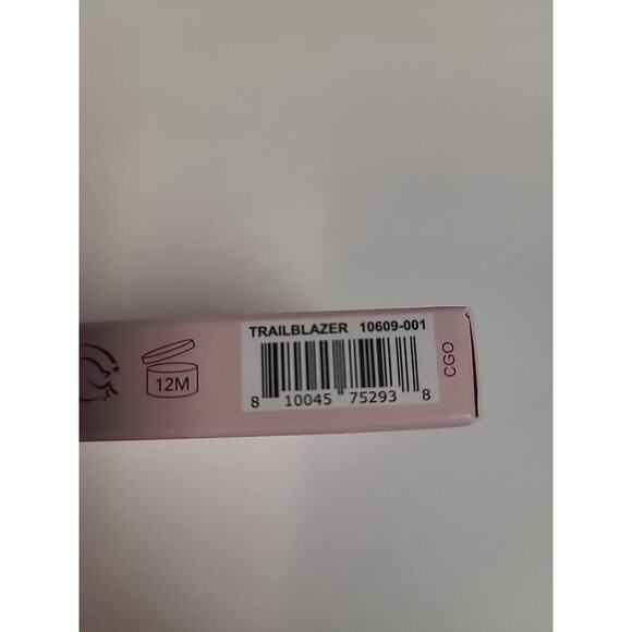 WANDER BEAUTY Trailblazer Eyeshadow Palette NEW Neutral Chartreuse Emerald Tones - Picture 3 of 8